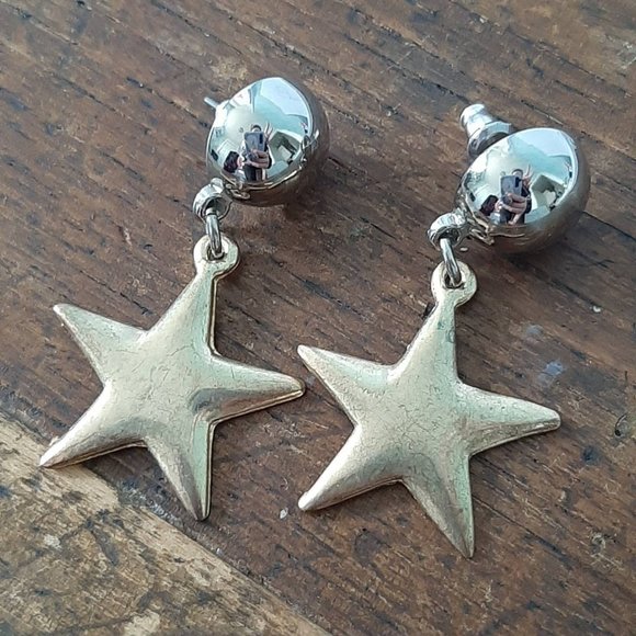 Vtg Gold & Silver Star Dangle Studs Statement Celestial Costume Earrings - Picture 4 of 4